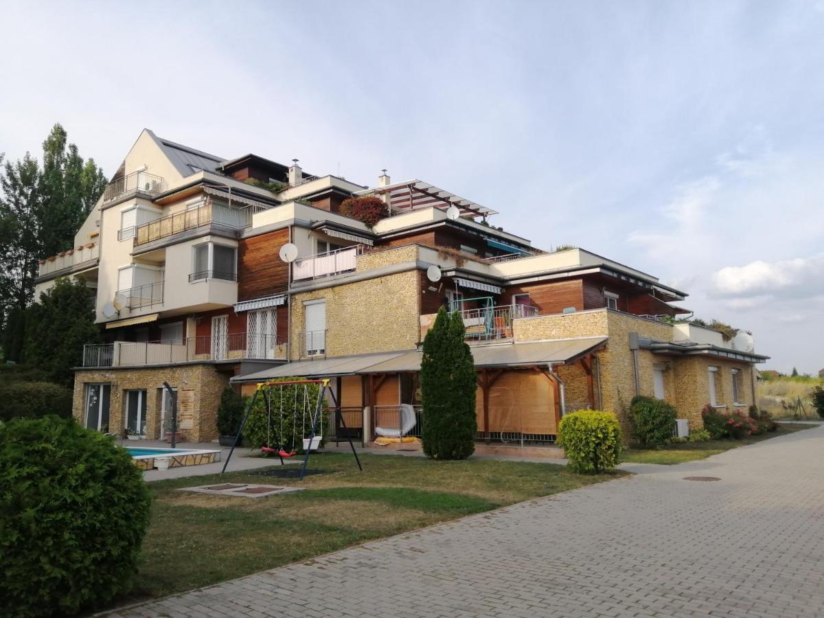 Wildflower Apartment Balatonfüred Eksteriør bilde